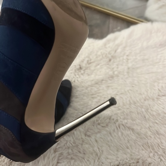 Sebastian Italian suede booties - Picture 9 of 12